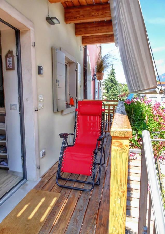 Antica Casa Alboletta - Appartamento Frida Kahlo Riva del Garda Kültér fotó